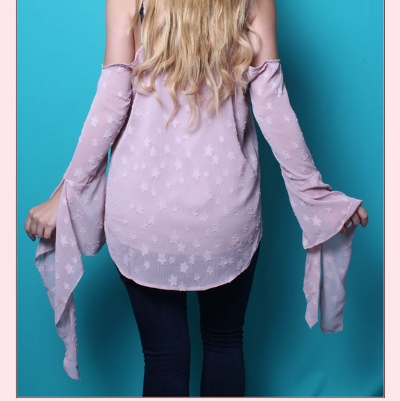 By Together Cold Shoulder Top W Adjustable Strapa - Picture 3 of 7